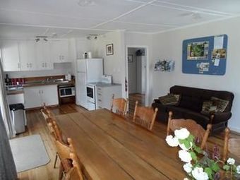 Hostal Lake Maraetai Lodge