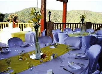 Demetriou Paradisos Hills Hotel