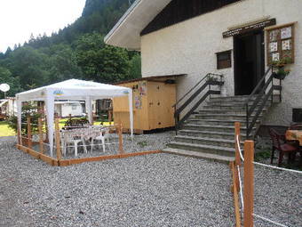 Hostal Campodolcino Camping
