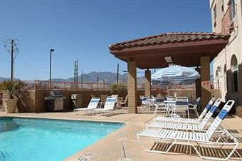 Hotel Garden Place Suites