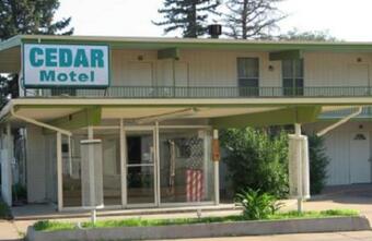 Cedar Motel