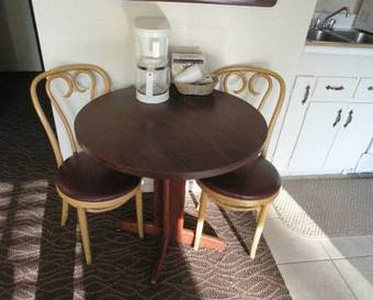 Hotel Vintage Lakeside Inn