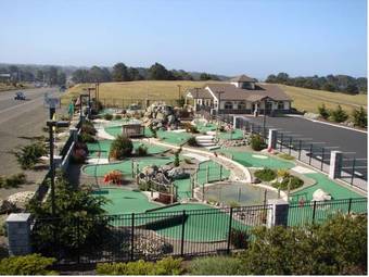 Hotel Emerald Dolphin Inn & Mini Golf