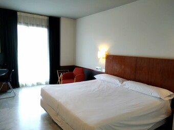 Hotel Onix Fira