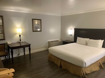 Hotel Stargazer Inn And Suites