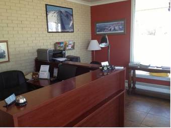 Motel The Monticello Inn