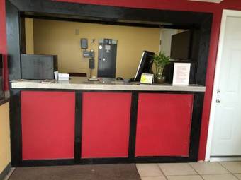 Motel Hutchinson Inn