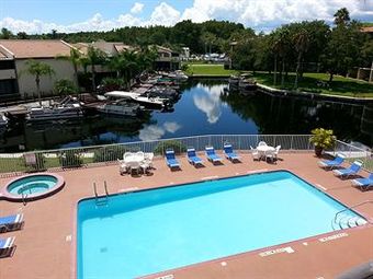 Vista Hotel On Lake Tarpon