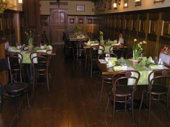 Hotel U Zeleneho Stromu