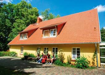 Albergue Djh Jugendherberge G�strow