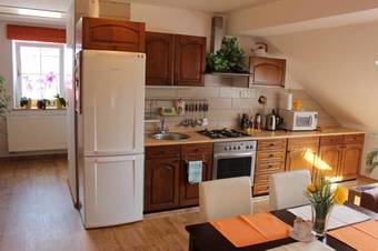 Orange Loft Apartment