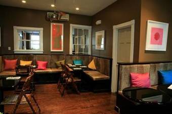 Vanessa Noel Hotel Green