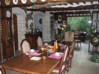 La Maison De L'epous�e B&B