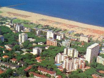 Apartment Residence In Lido Estensi Trilo