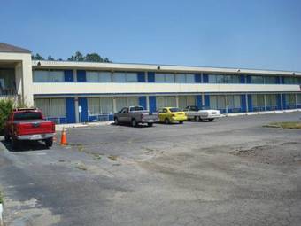 Motel Traveler's Inn Petersburg