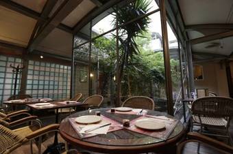 Hotel H�tel Au Petit Caporal