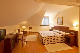 Hotel Villa De Gijon