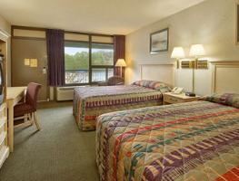 Hotel Ramada Conference Center - Edgewood