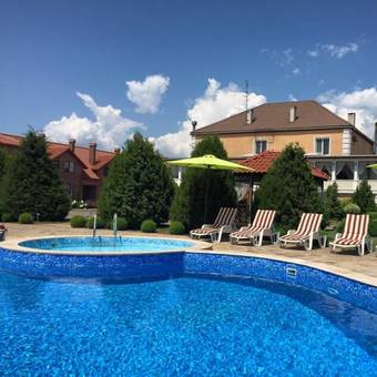 Veles Hotel & Restaurant