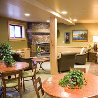 Hotel Olympic Village Inn