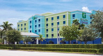 Hotel Holiday Inn Express & Suites Ft. Lauderdale Airport / Cruise