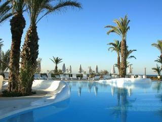 Roda Golf Apartment Complex