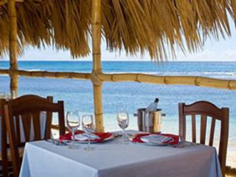 Hotel Playa Esmeralda Beach Resort