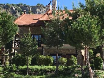 Hotel Georgio's V Chalet