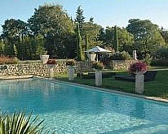 Hotel Le Mas Des Carassins