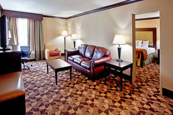 Holiday Inn Hotel & Suites Columbia N I 77 Two Notch Rd
