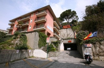 Hotel Tirreno