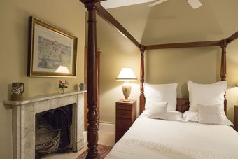 Bed & Breakfast Faversham House