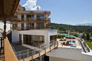Nidum - Casual Luxury Hotel