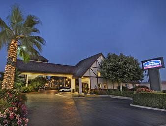 Hotel Howard Johnson Norco