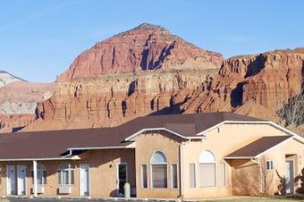 Hotel B W Capital Reef Resort