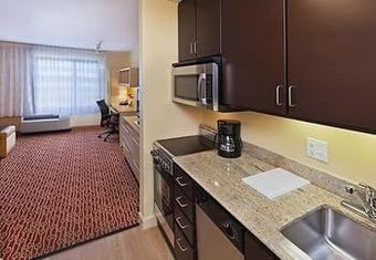 Hotel Towneplace Suites By Marriott Broken Arrow