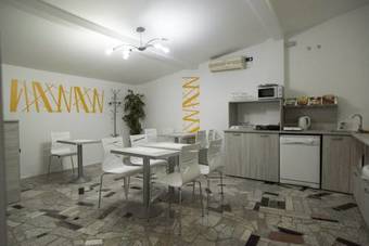 Bed & Breakfast Cool Rooms Zagreb Airport