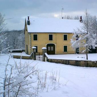 Bed & Breakfast Au Moulin Des F�es
