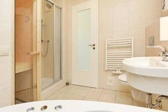 Two-bedroom Holiday Home In Gro�enbrode 15
