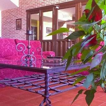 Posada Inn El Hu�sped Del Sevillano