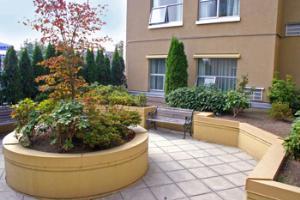 Best Western Plus Uptown Hotel