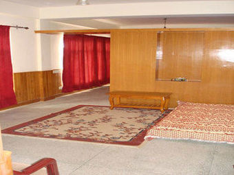 Bed & Breakfast Aapo Aap Home Stay