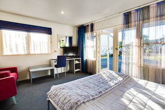 Asure Colonial Lodge Motel