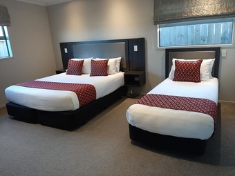 37 The Landing Motel