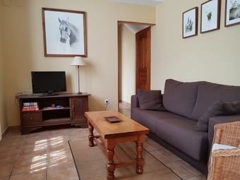 Apartamentos Rurales La Escuela