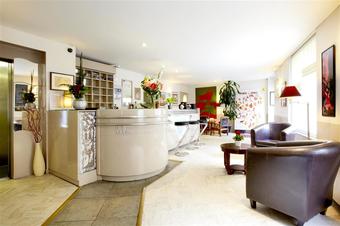 Hotel Kyriad N�mes Centre