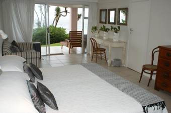 Hostal The Pink Lodge On The Beach