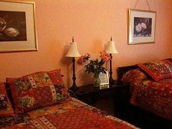 Hotel The Continental Inn