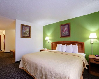 Hotel Quality Inn And Suites Airport