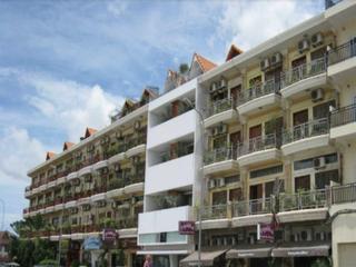 Bougainvillier Hotel  And� Re